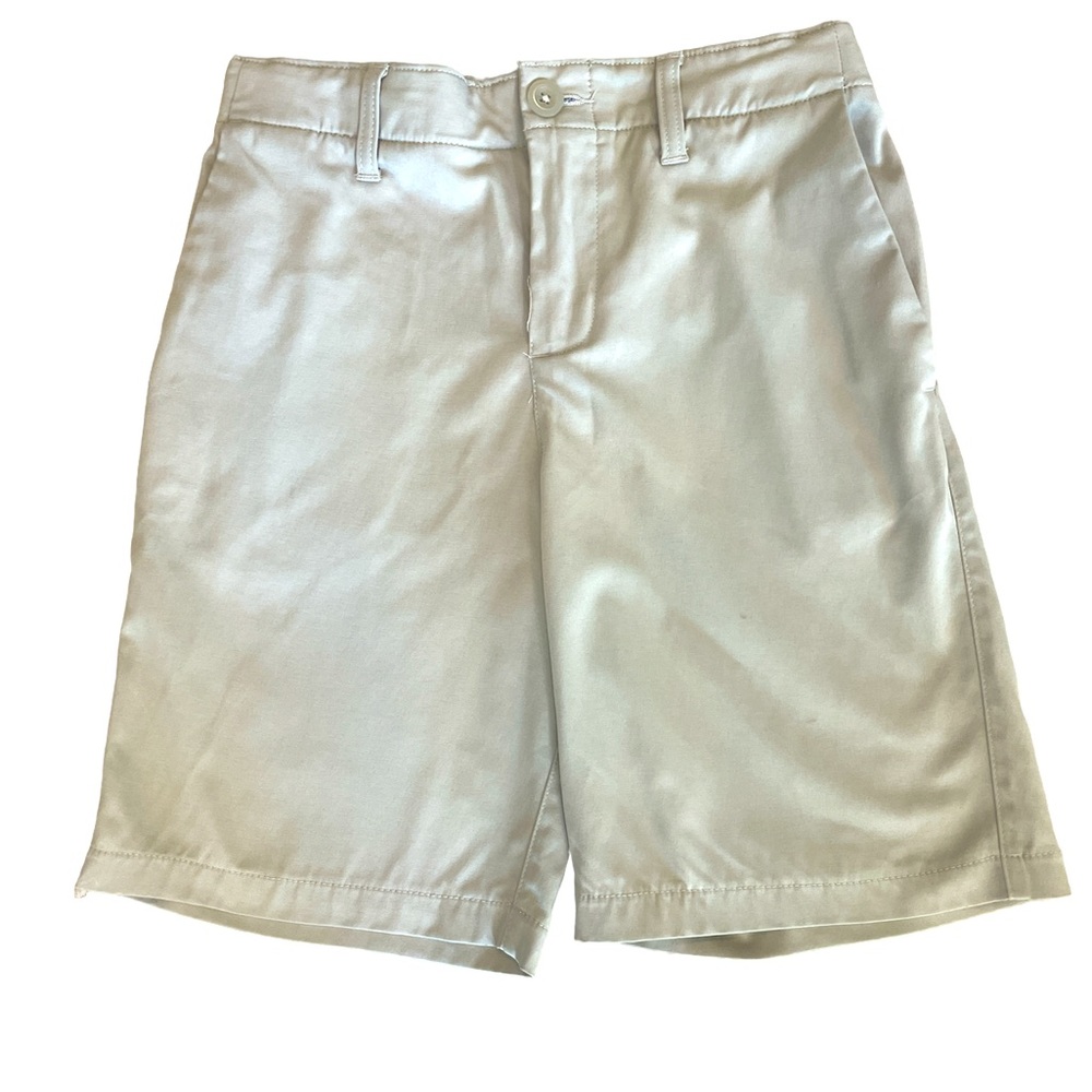 EUC Under Armour Golf Shorts (Loose) Size 12